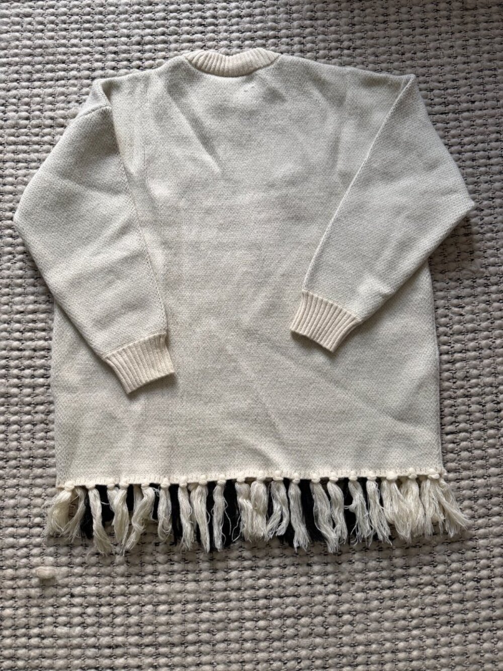 NWT Farm Rio Copacabana fringe sweater - Picture 3 of 6